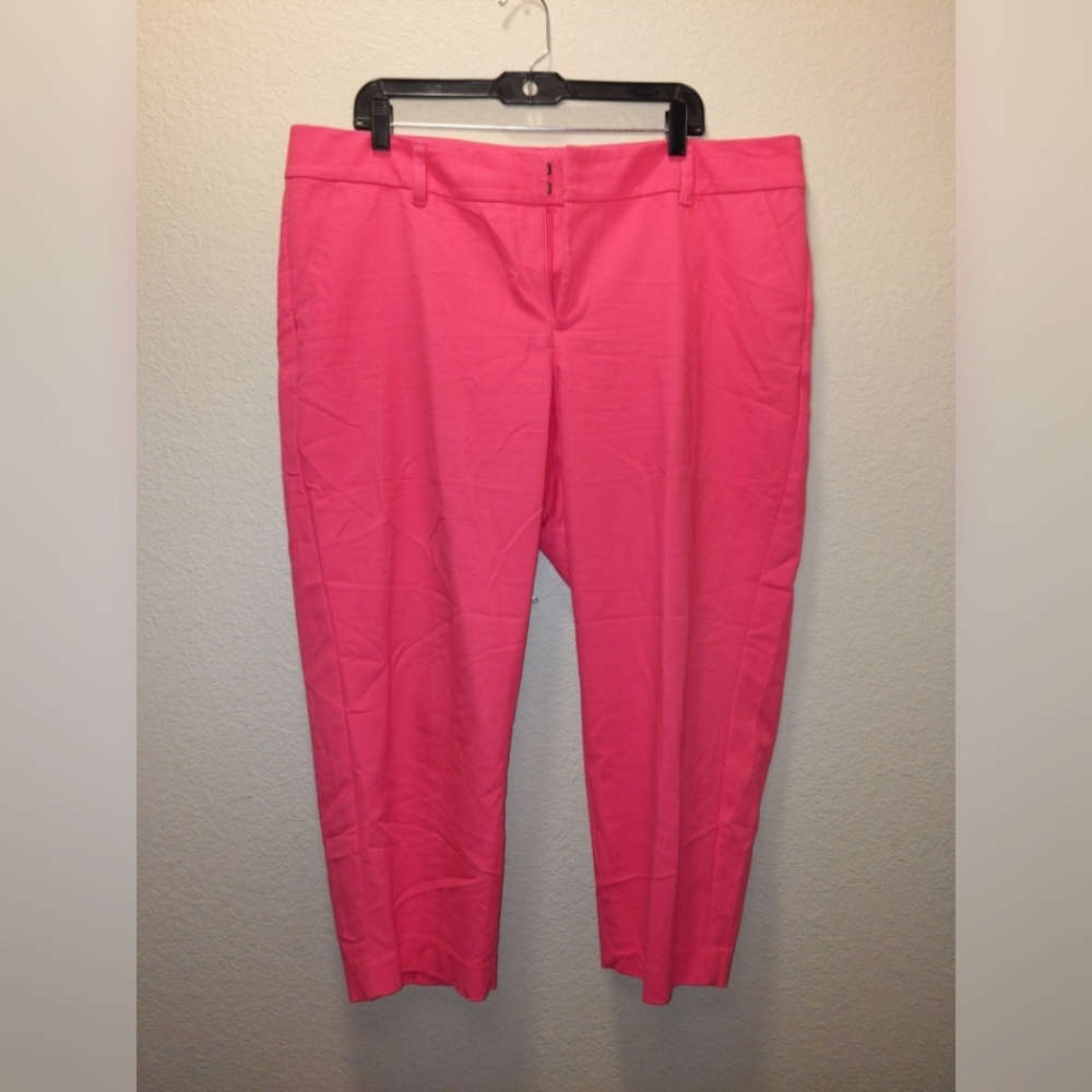 Old Navy pink pants